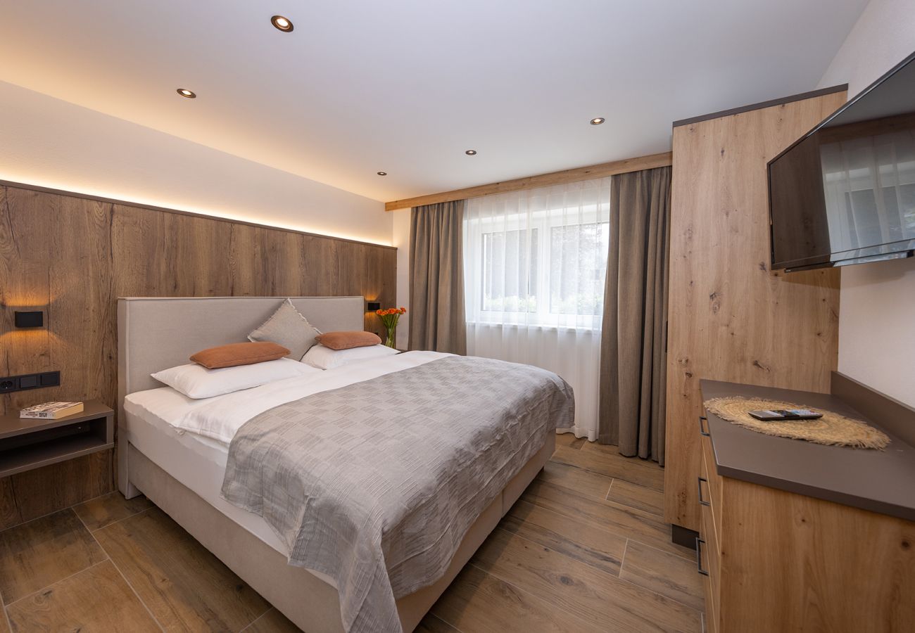 Ferienwohnung in Bruck an der Großglocknerstraße - Lennis Apartments - Top 2